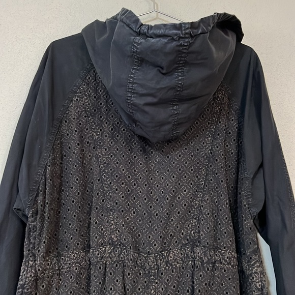 FREE PEOPLE Eyelet zip up hooded jacket - Picture 9 of 12